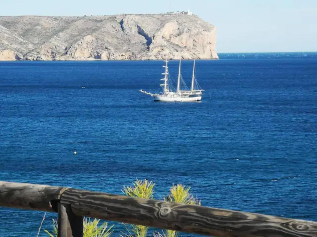 Casa En Urb. Con La Piscina Mas Grande De Javea. Exteriör bild